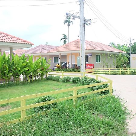 Deva Garden Resort Prachinburi Esterno foto