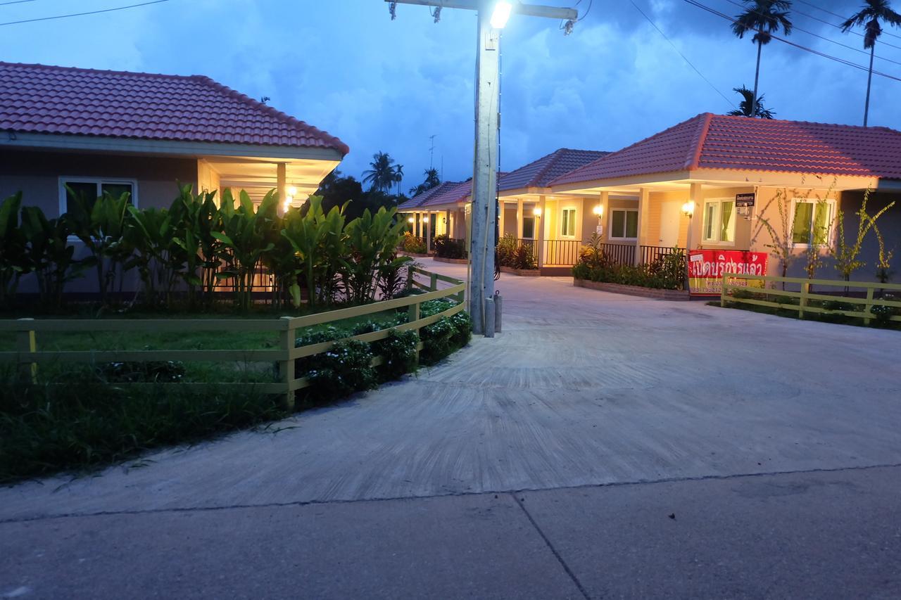Deva Garden Resort Prachinburi Esterno foto