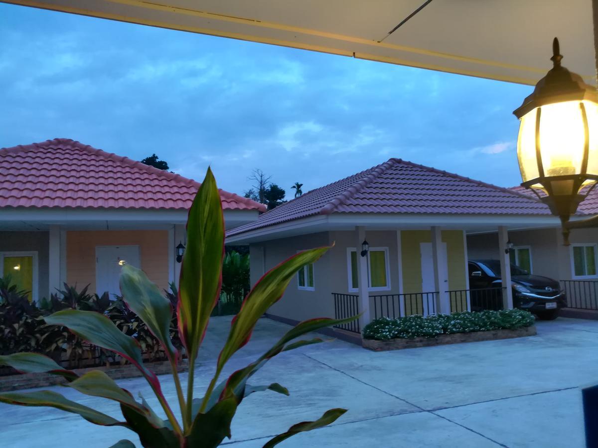 Deva Garden Resort Prachinburi Esterno foto